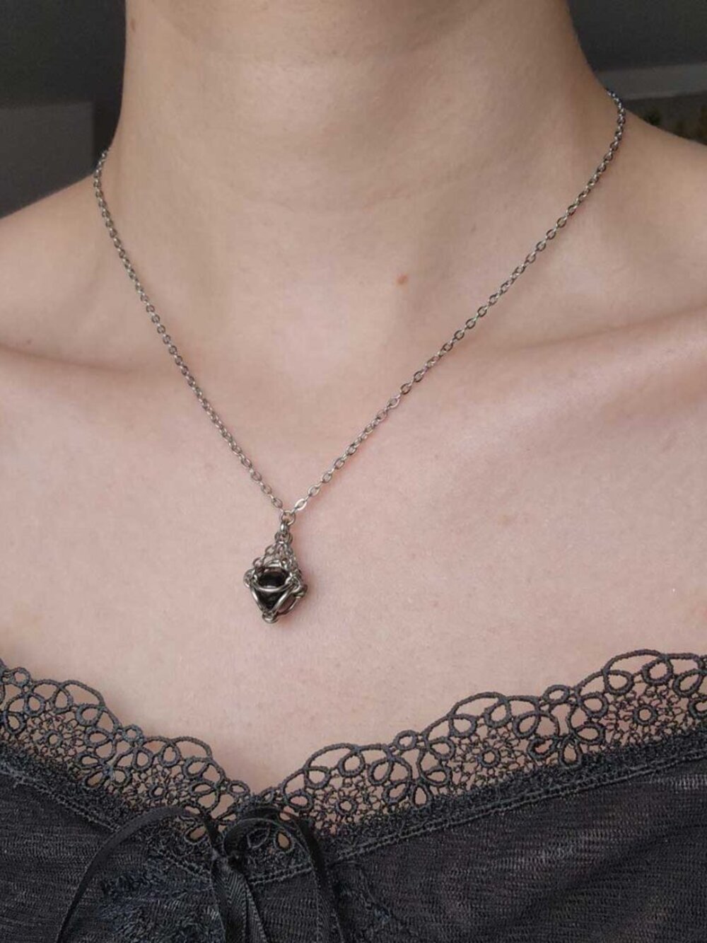 Black and silver goth necklace with a small silver chain - Picture 9 of 12